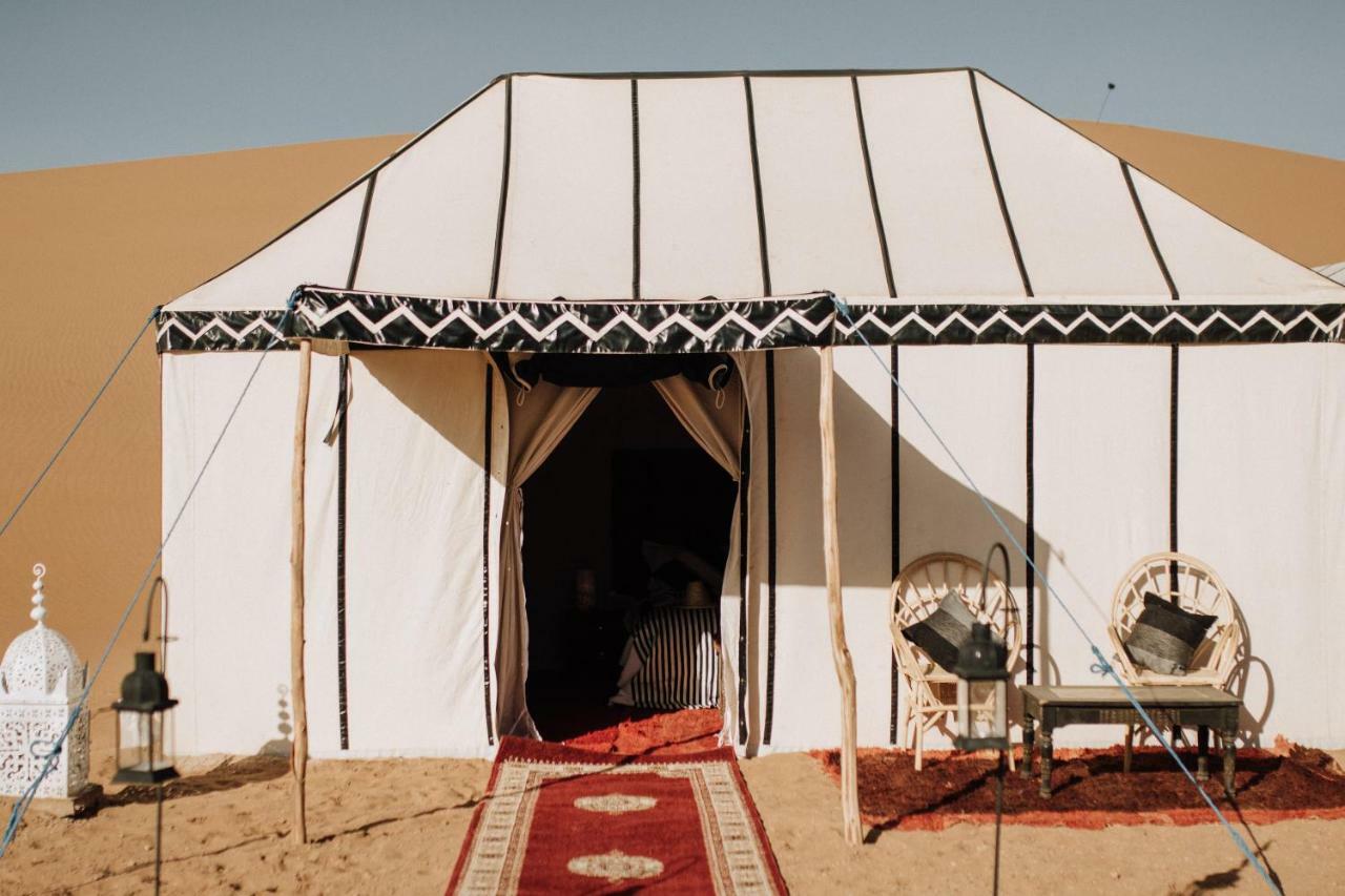 Desert Luxury Camp Erg Chigaga El Gouera Exterior photo